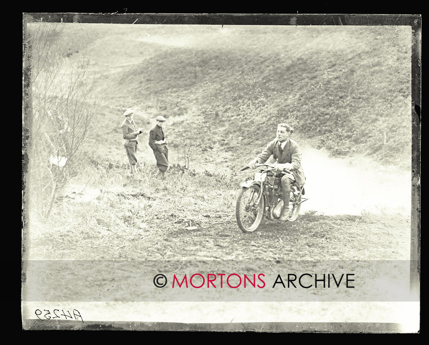 047 SFTP 13 
 The Southern Scott Scramble, March 1925 
 Keywords: 2014, February, Glass Plates, Mortons Archive, Mortons Media Group Ltd, Straight from the plate, The Classic MotorCycle