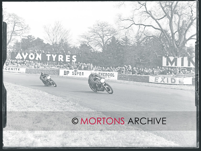 WD599537@TCM FT PLATE 012 1 copy 
 Alastair King and Alan Trow both on Manx Nortons. 
 Keywords: 1956 Oulton Park, 2010, Mortons Archive, Mortons Media Group, November, Straight from the plate, The Classic MotorCycle