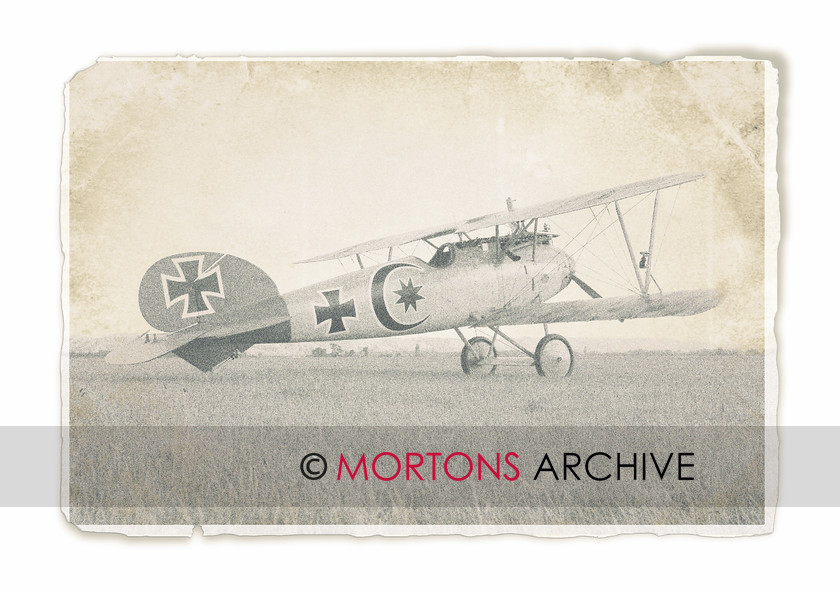 WD566721@54 Sepia 1 
 Keywords: Aviation Classics, feature Sepia 1, issue 4, Issue 4 Knights of the Sky, make Albatros, model D.Va, Mortons Archive, Mortons Media Group, publication Aviation
