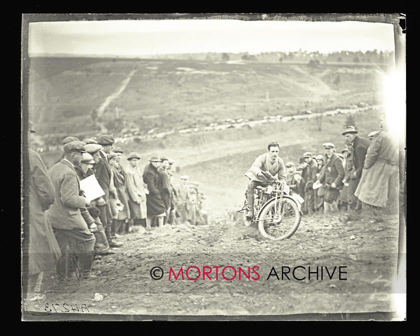 047 SFTP 17 
 The Southern Scott Scramble, March 1925 
 Keywords: 2014, February, Glass Plates, Mortons Archive, Mortons Media Group Ltd, Straight from the plate, The Classic MotorCycle
