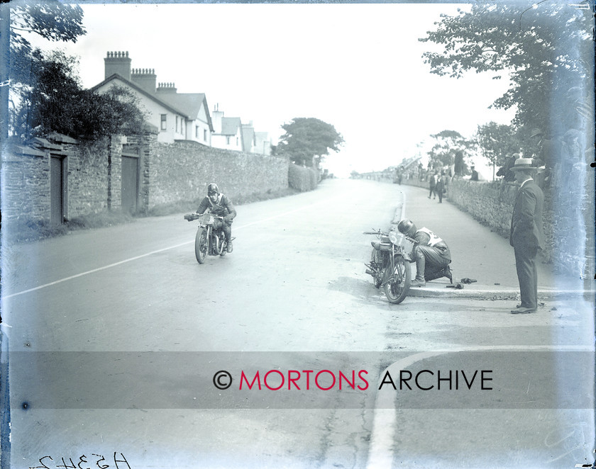 062 Plate 03 
 Keywords: 1925, Amateur TT, Glass plate, Mortons Archive, Mortons Media Group, Straight from the plate