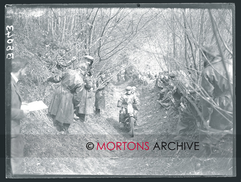 TCM FTP 03 
 Carshalton Motorcycle Club's Pillion Trial, May 1932. 
 Keywords: glass plate, Mortons Archive, Mortons Media Group Ltd, Straight from the plate