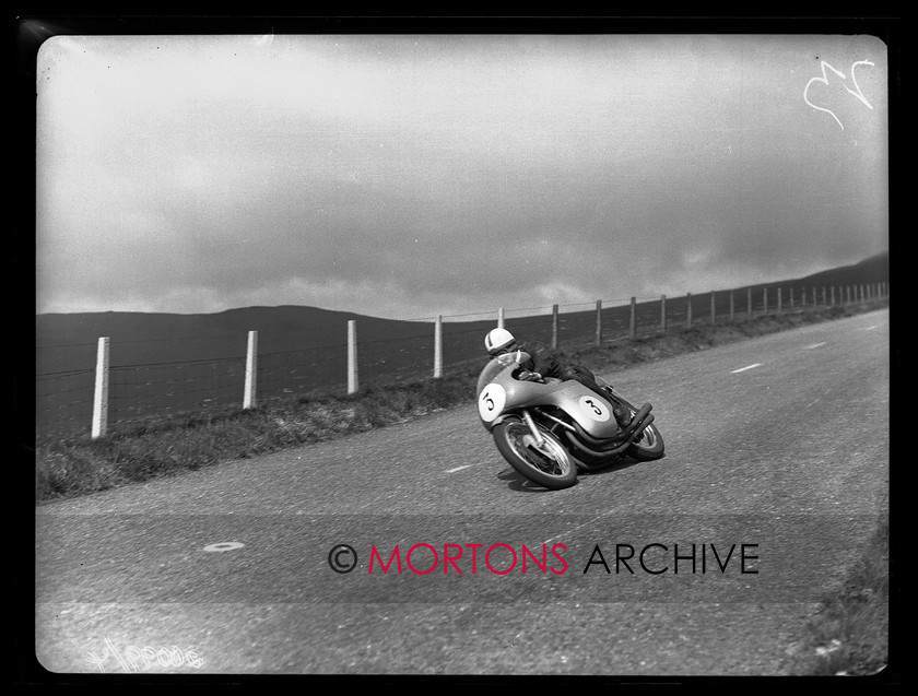 20099-04 
 1960 Senior TT. John Hartle averaged over 100mph for the race too, finishing as runner-up to his MV teammate. 
 Keywords: glass plate, isle of man, Mortons Archive, Mortons Media Group Ltd, Straight from the plate, the classic motorcycle