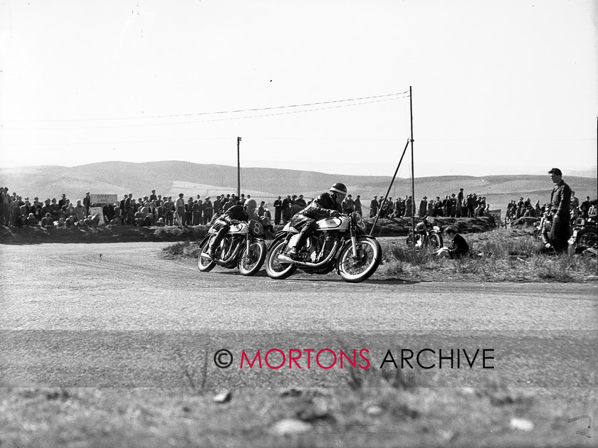 15198-4 
 Eppynt Road Race 1953. 
 Keywords: 15198-4, 1953, 25, 8, April 2010, b.freestone, eppynt road race, glass plate, j.glazebrook, matchless, may, norton, racing, road, road race, Straight from the plate, tcm, The Classic Motorcycle