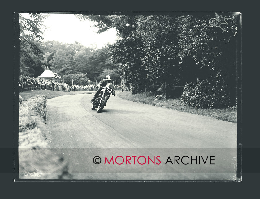 SFTP April 2012 - 020 
 September 1954, Aberdare Park 
 Keywords: 2010, Aberdare road races 1954, April, Mortons Archive, Mortons Media Group, Straight from the plate, The Classic MotorCycle