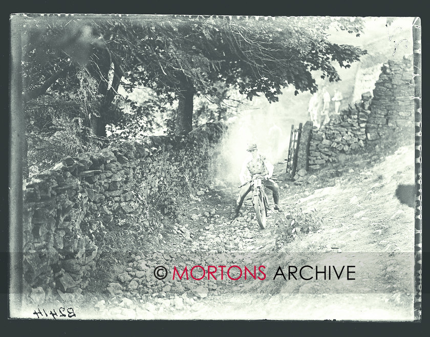 053 SFTP 14 
 The London-Dartmoor Trial, 1929 
 Keywords: 1929, 2015, Glass plate, July, Mortons Archive, Mortons Media Group Ltd, Straight from the plate, The Classic MotorCycle