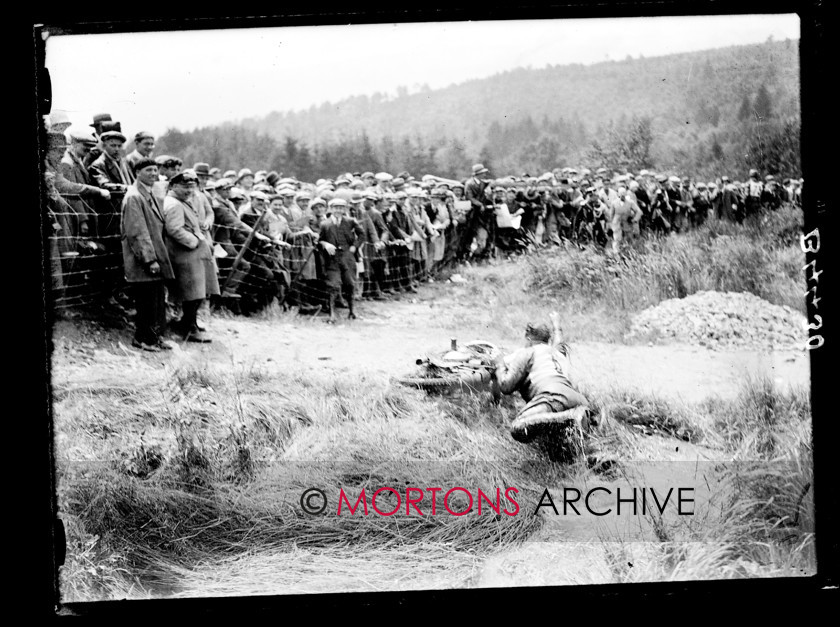 053 SFTP 15 
 1930 European Grand Prix in Belgium, July 17 - at Spa Franchorchamps - oops! It all goes wrong for one competitor. 
 Keywords: 2014, Belgian Grand Prix, Glass plates, Mortons Archive, Mortons Media Group Ltd, September, Straight from the plate, The Classic MotorCycle