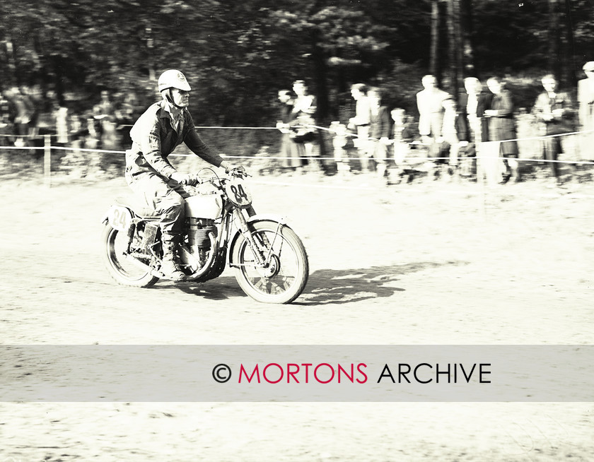 062 SFTP 19 
 Shrubland Park Scramble, August 1956. 
 Keywords: 2012, Glass plate, June, Mortons Archive, Mortons Media Group, Scramble, Straight from the plate, The Classic MotorCycle