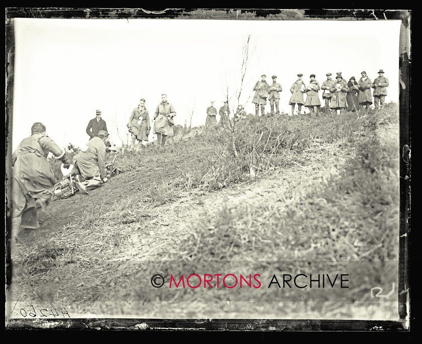 047 SFTP 14 
 The Southern Scott Scramble, March 1925 - Several didn't make it to the top, among them; this is it seems, well-known racer Rex Judd. 
 Keywords: 2014, February, Glass Plates, Mortons Archive, Mortons Media Group Ltd, Straight from the plate, The Classic MotorCycle