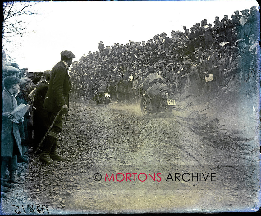 sraight to plate 5815 
 1926 London to Lands End 8th April - AM Knill (798cc Raleigh) chases MCH Gray (980cc Coventry Eagle) on a climb. 
 Keywords: Apr 11, Mortons Archive, Mortons Media Group, Straight from the plate, The Classic MotorCycle
