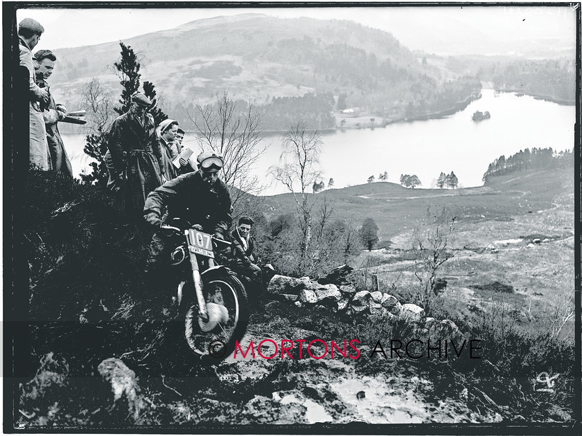 Scot 6 day 54  010 
 Scottish Six Day Trial 1954 - Artie Ratcliffe 
 Keywords: Classic Issues - Feet up in the 50s, Glass plate, Mortons Archive, Mortons Media Group, Off road