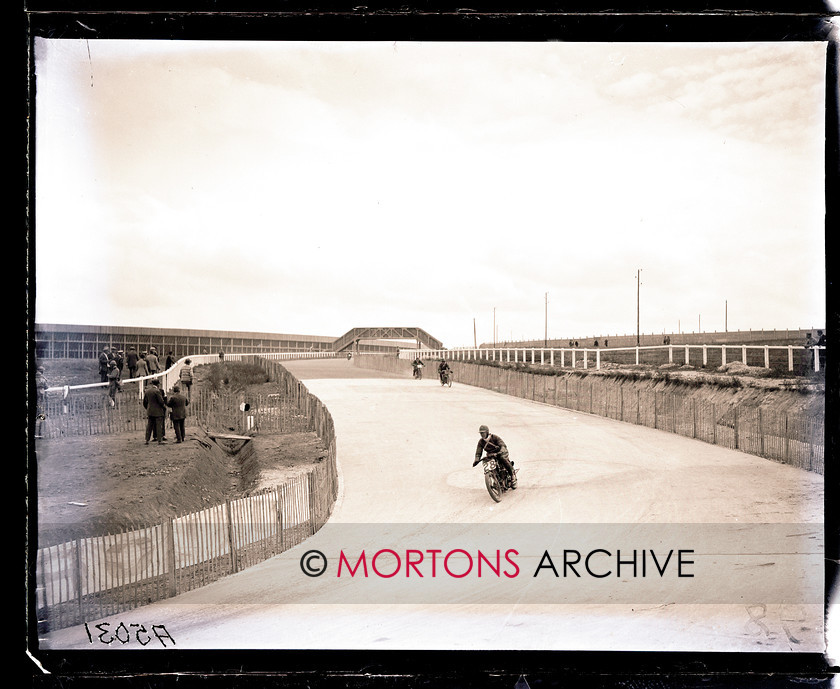 FRENCH GP 1925 07 
 The 1925 French Grand Prix 
 Keywords: Mortons Archive, Mortons Media Group, Sept 11, Straight from the plate, The Classic MotorCycle