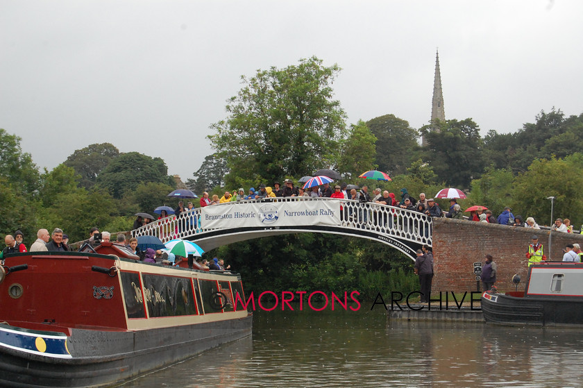 Braunston rally 2014 (46) 
 Please enjoy our album of photos from the Braunston Historic Narrowboat Rally and Canal Festival over the weekend of June 28-29, 2014. The annual event at Braunston Marina was preceded by a Centennial Tribute to the Fallen of Braunston in the First World War which took place at Braunston War Memorial and was led by the Rev Sarah Brown with readings by Timothy West and Prunella Scales. Visitors to the rally also included Canal & River Trust chairman Tony Hales on Saturday and chief executive Richard Parry on Sunday. 
 Keywords: 2014, Braunston Rally, June, Mortons Archive, Mortons Media Group Ltd, Towpath Talk