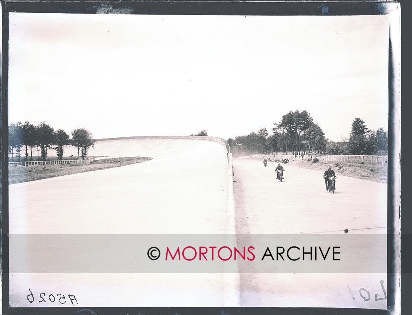 FRENCH GP 1925 04 
 The 1925 French Grand Prix 
 Keywords: Mortons Archive, Mortons Media Group, Sept 11, Straight from the plate, The Classic MotorCycle