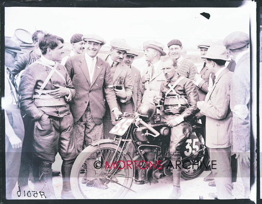 FRENCH GP 1925 15 
 The 1925 French Grand Prix - Runaway winner Jimmy Simpson, on the 500cc AJS. 
 Keywords: Mortons Archive, Mortons Media Group, Sept 11, Straight from the plate, The Classic MotorCycle